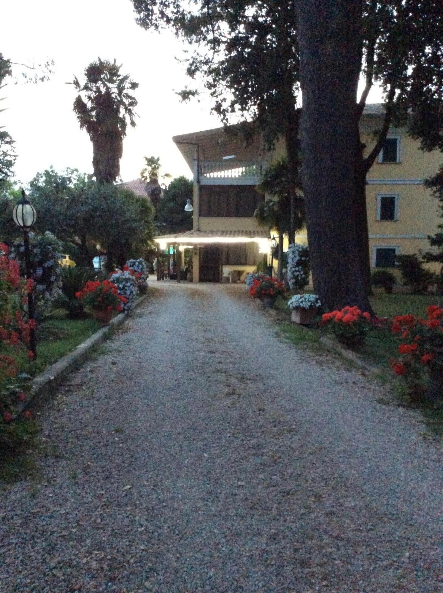 Villa Berghella Montesilvano Exterior photo