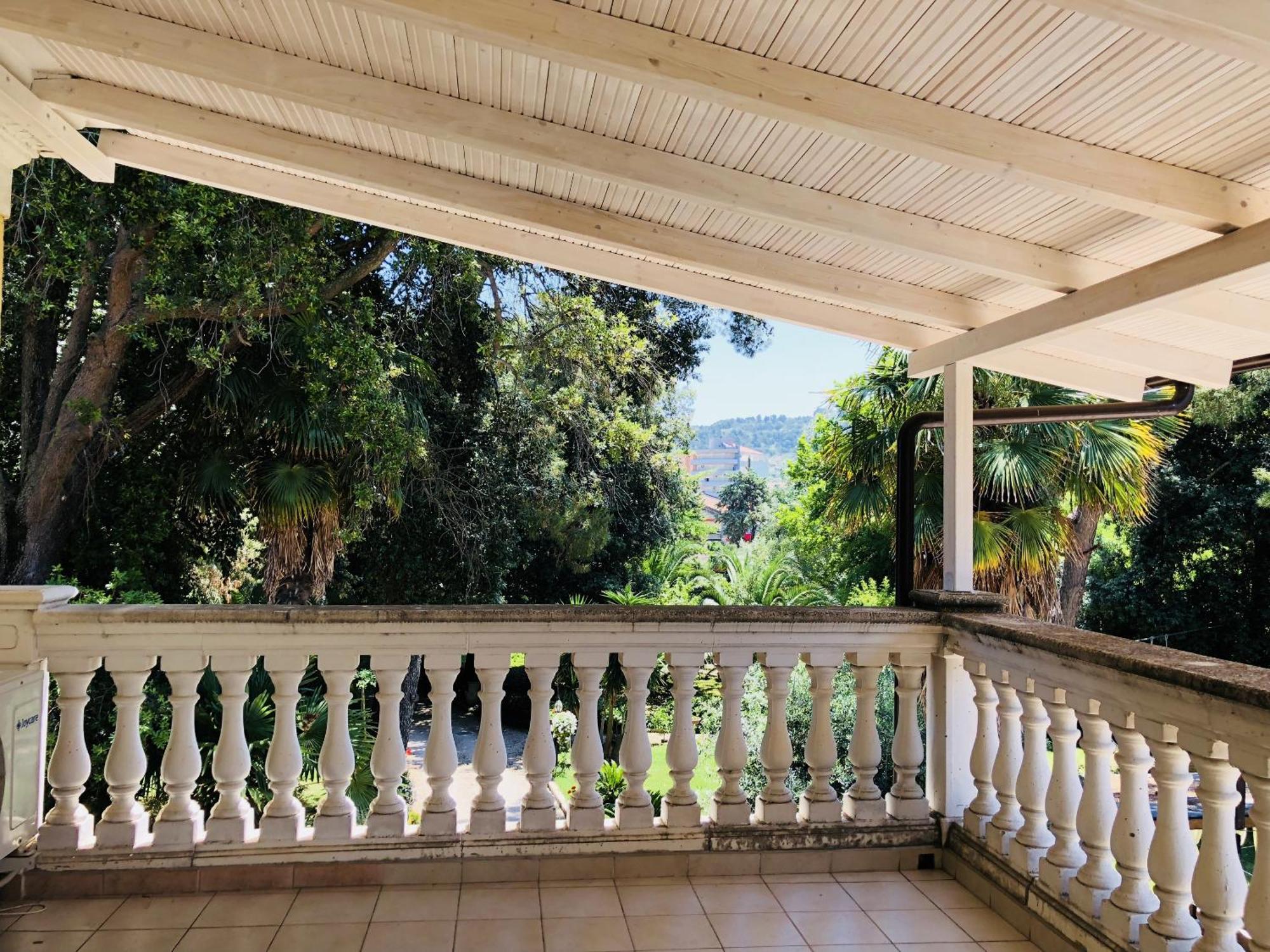 Villa Berghella Montesilvano Exterior photo